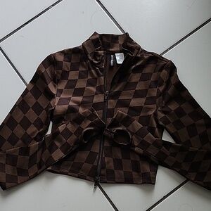 chic Brown Checker Cropped Top